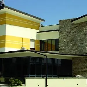 3* Hotel Mirella E Ristorante Bar Don Bacco